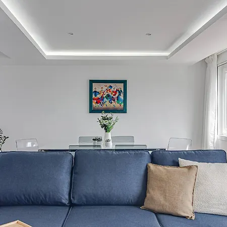 Riazor Ocean View Apartment *