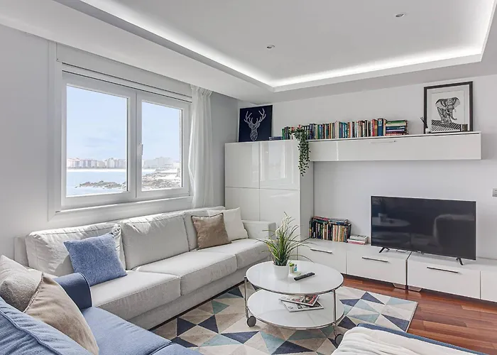 Riazor Ocean View Apartment *