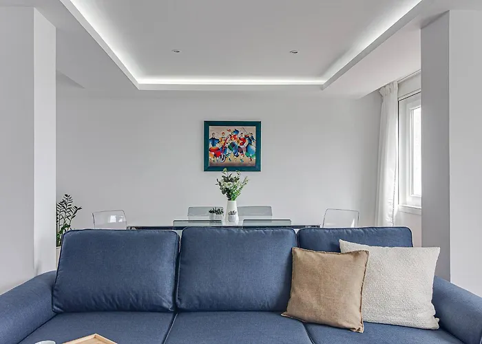 Riazor Ocean View Apartment *